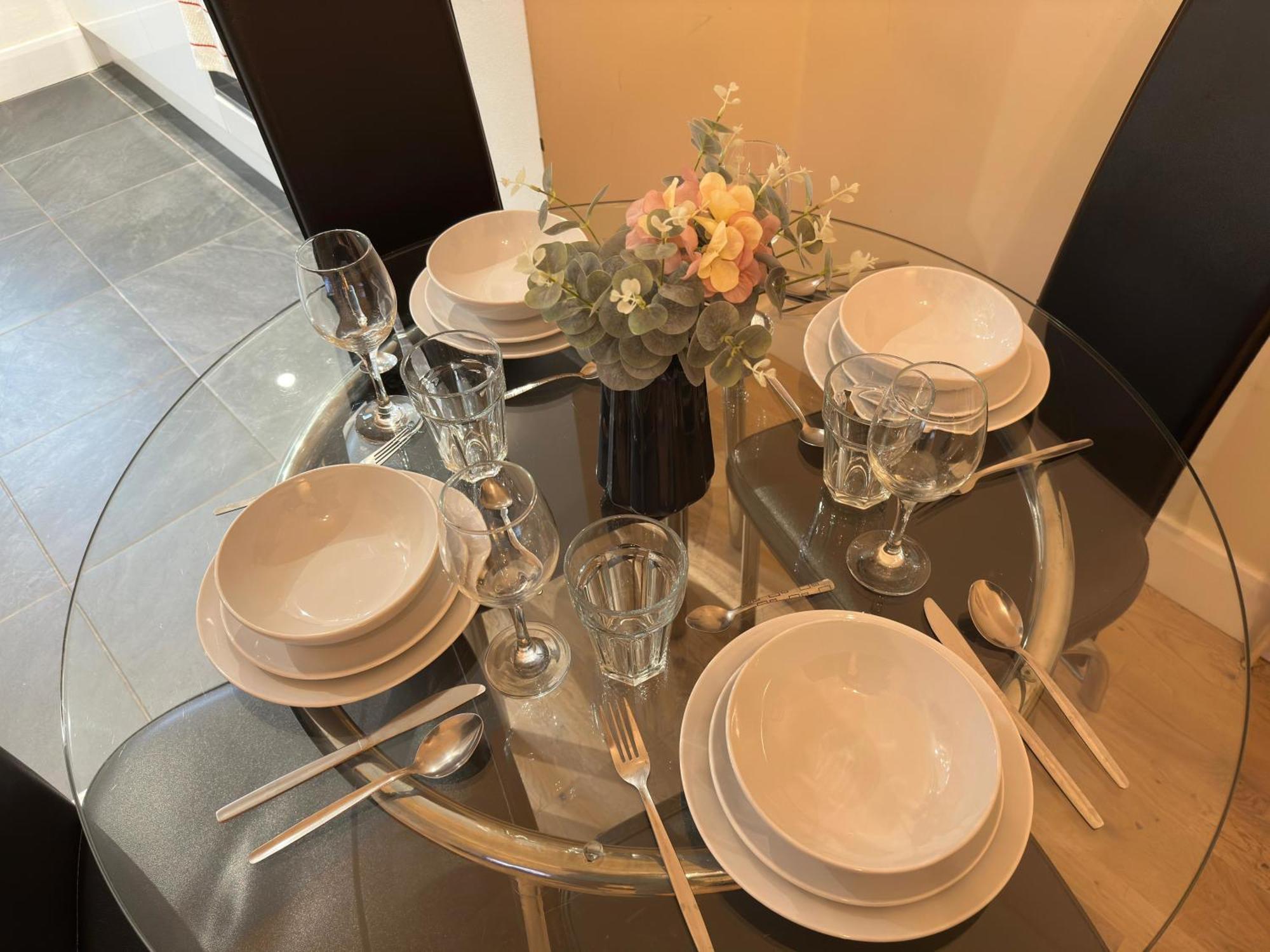 1-Bedroom Flat With Small Garden & Paid Parking In Finsbury Park, Highbury London Ngoại thất bức ảnh